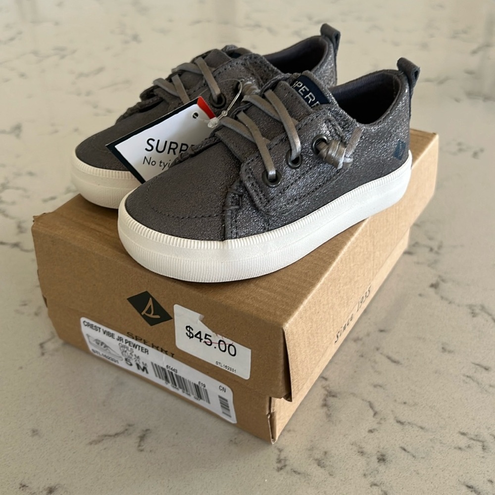 Sperry Crest Vibe Jr Pewter 5M toddler shoes NEW